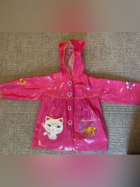 Kidorable kitty raincoat size 4T